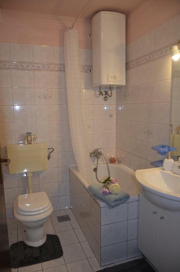 Ferienwohnung Apartman Una Crikvenica Exterior foto